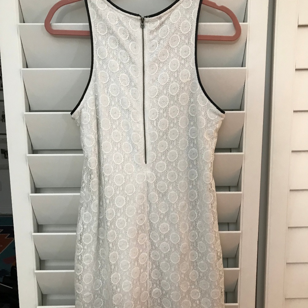White patterned dress w/ black accents